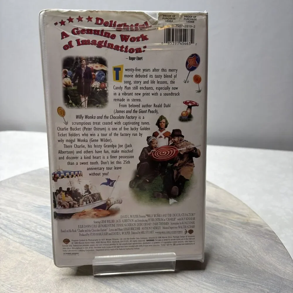 Willy Wonka and the Chocolate Factory (VHS) - Picture 2 of 3